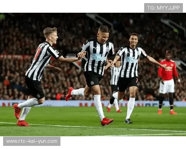 英超高位逼抢战术流行,中游球队模仿强队打法 英超高位逼抢战术流行,中游球队模仿强队打法